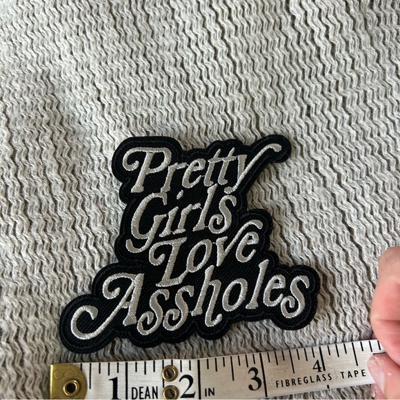 Goth Pretty Girls Patch - Picture 4 of 5